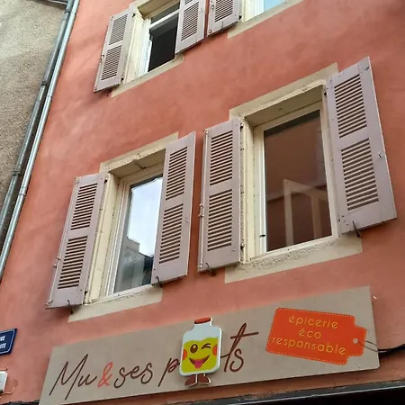Chez Mu & Cris *